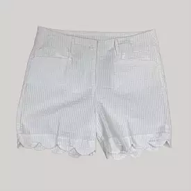 Beachtime Scallop Shorts in White