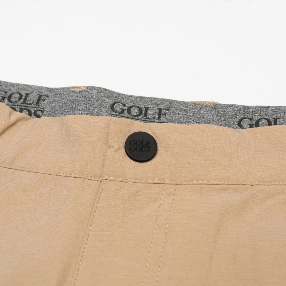 Clubhouse Golf Shorts in Tan