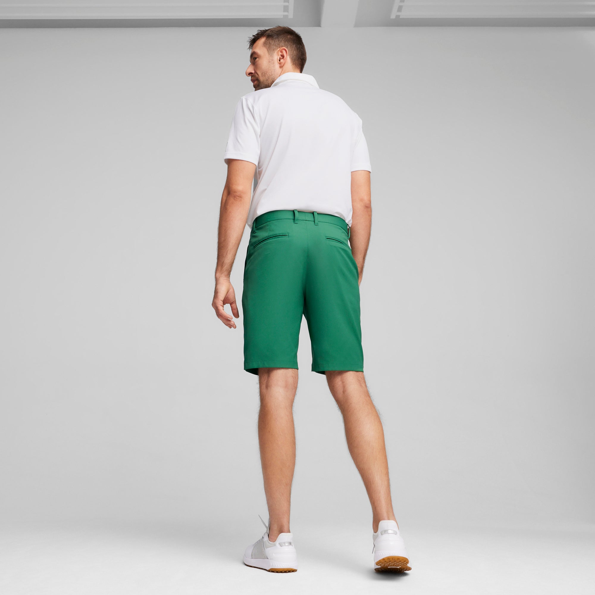 Dealer 10 Golf Shorts | Vine