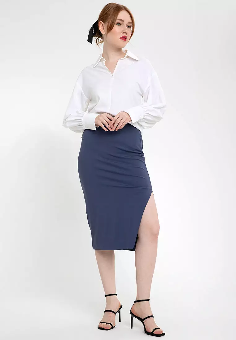 REMI Super Highwaisted Slit Skirt