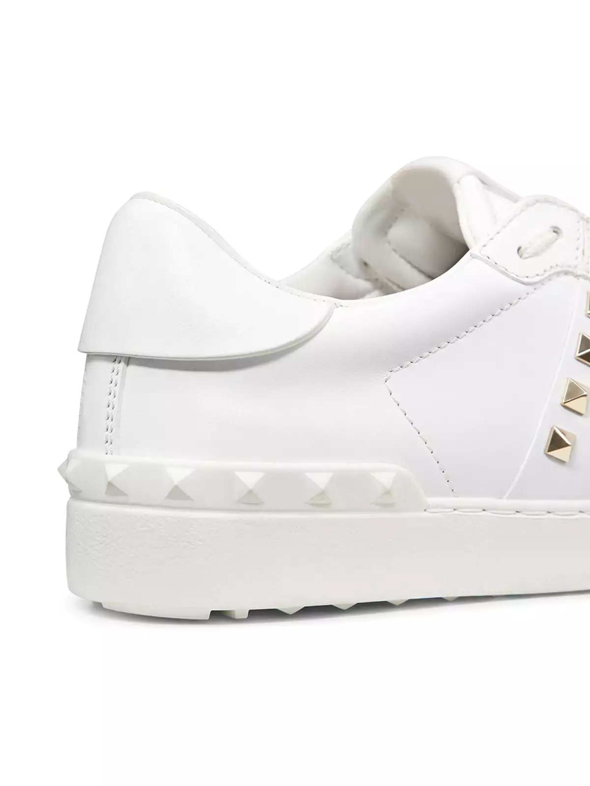 ROCKSTUD UNTITLED SNEAKER IN CALFSKIN